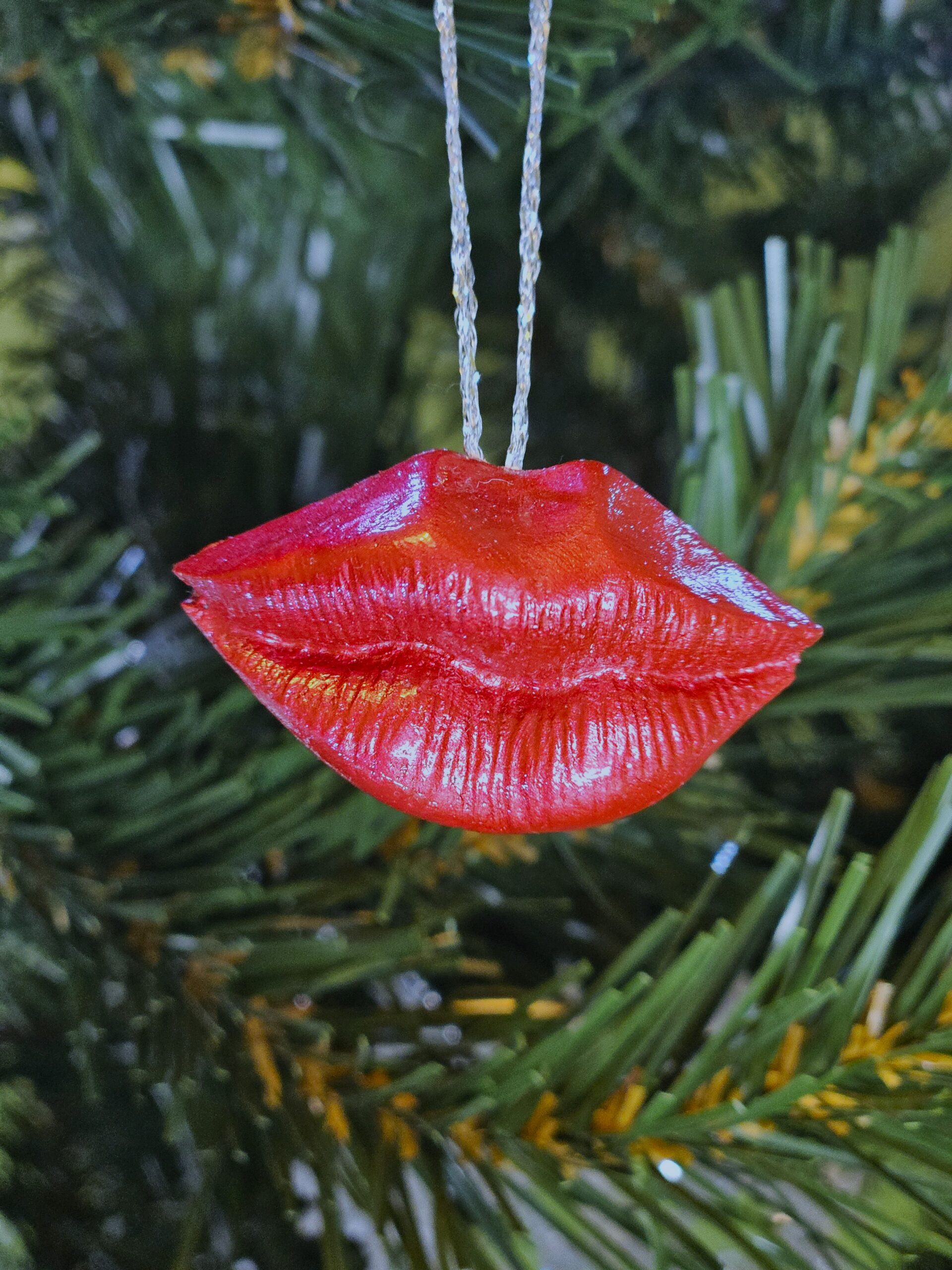 Lip decor - 2 pcs.
