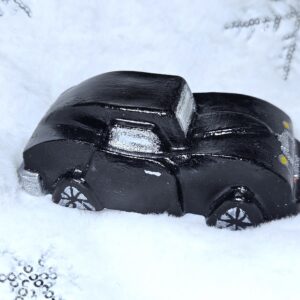 Little London Car - centerpiece