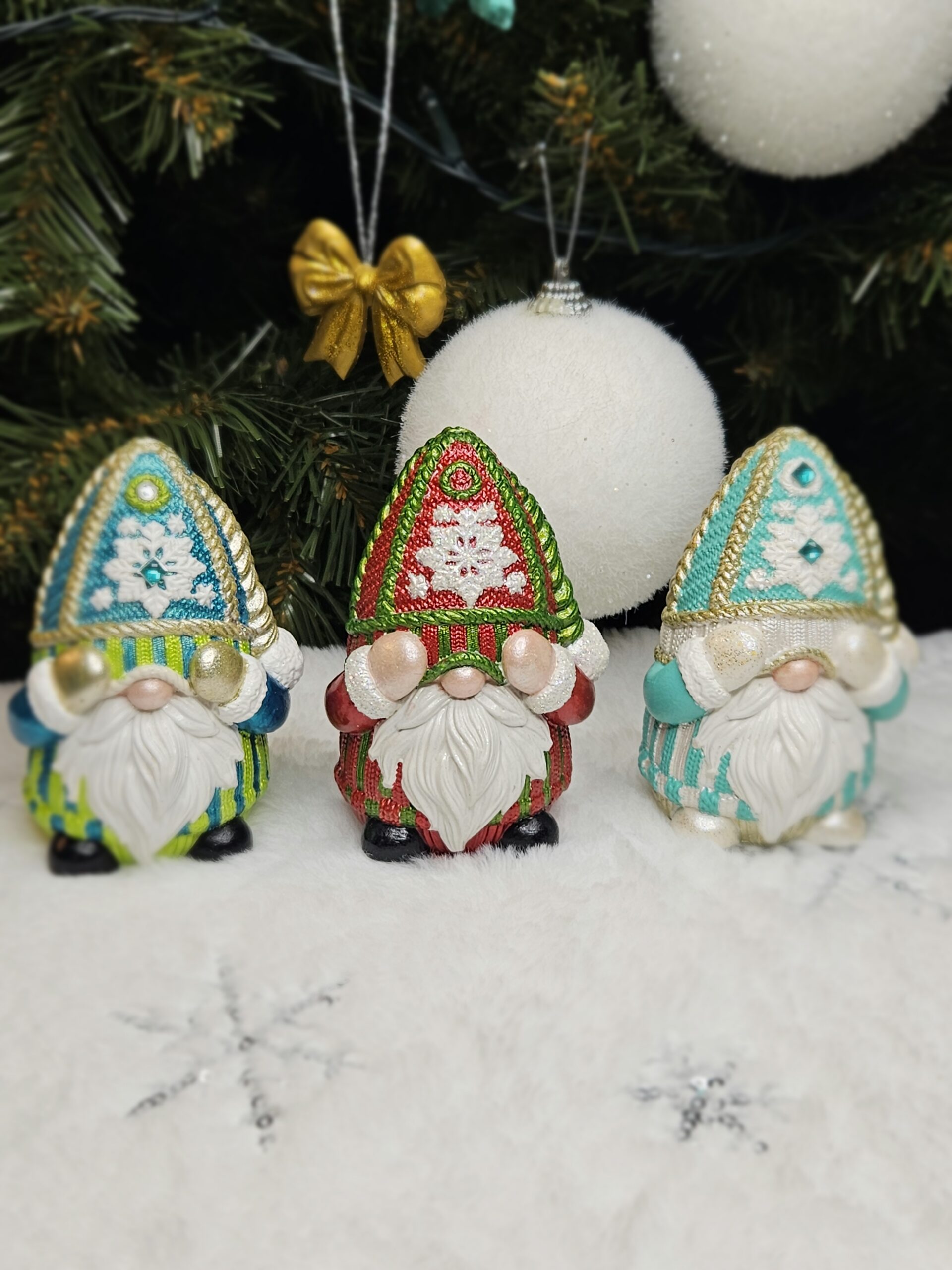 Elves Big - centerpiece
