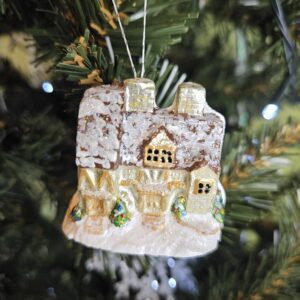 Snowy Cottage