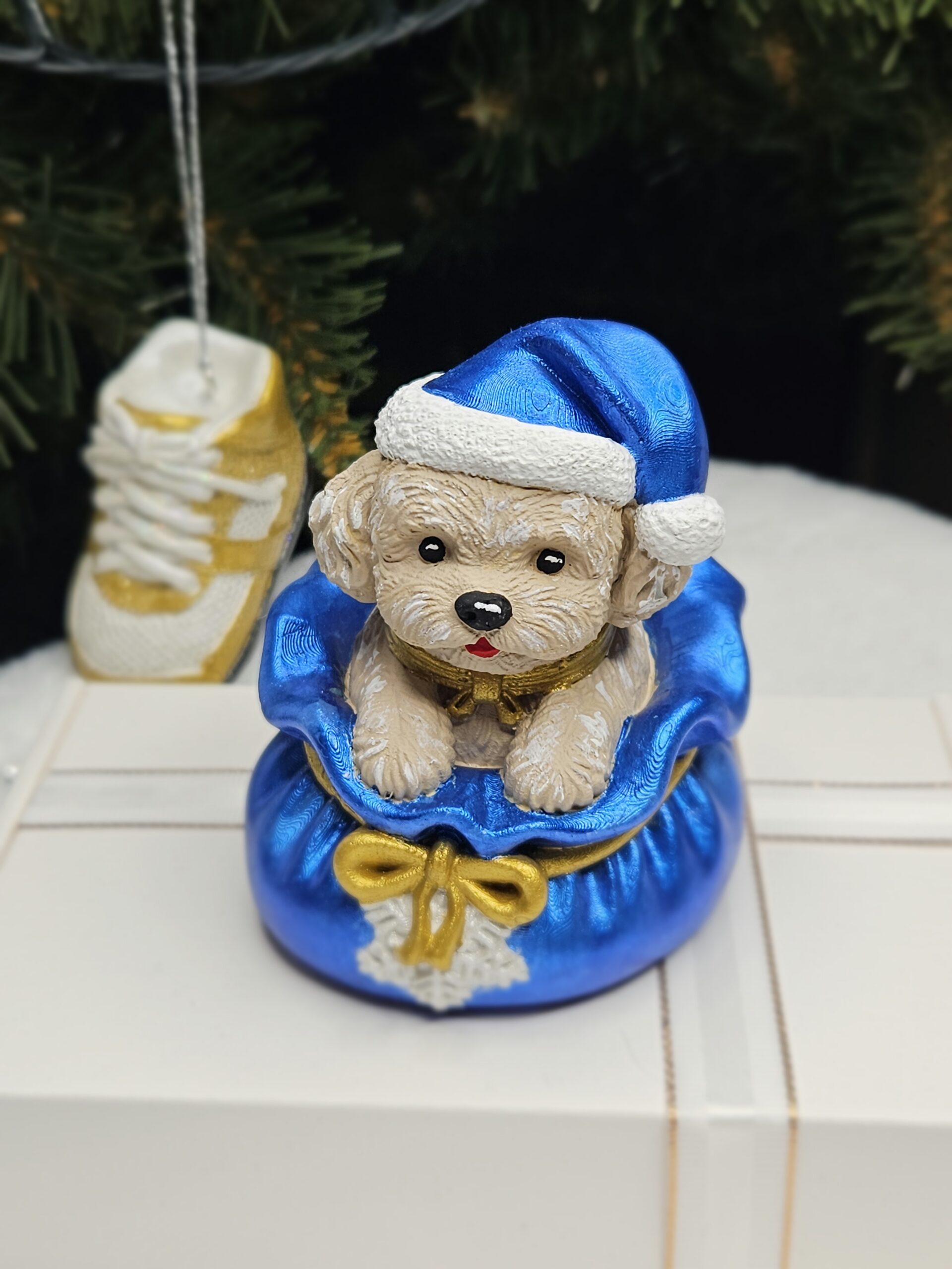 Noel Pup - centerpiece